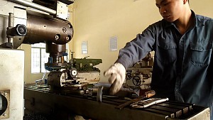 Phay mặt phẳng có đồ gá